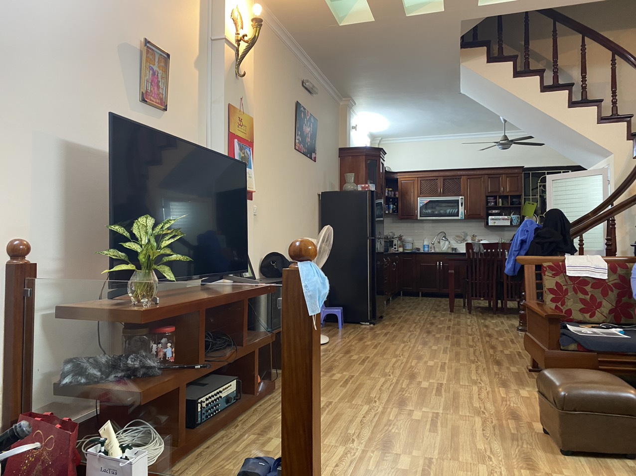 Chính chủ bán gấp nhà Phạm Văn Đồng 39m Ngõ rộng, oto đỗ gần.kinh doanh tiện.