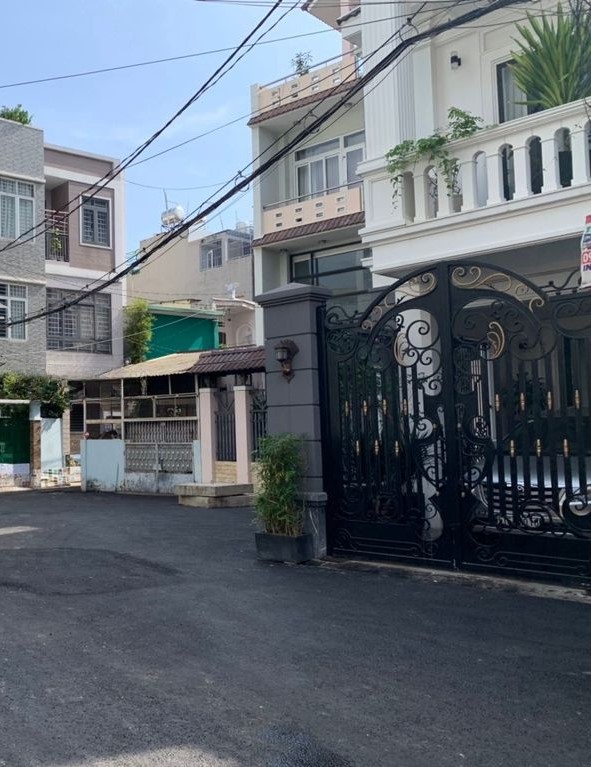 Nhà bán đường Nguyễn Đình Chính, P.10, Q.PN,DT 14x19 nh:16m, 166m2, KC: Hầm 6L, . 67 Tỷ.".