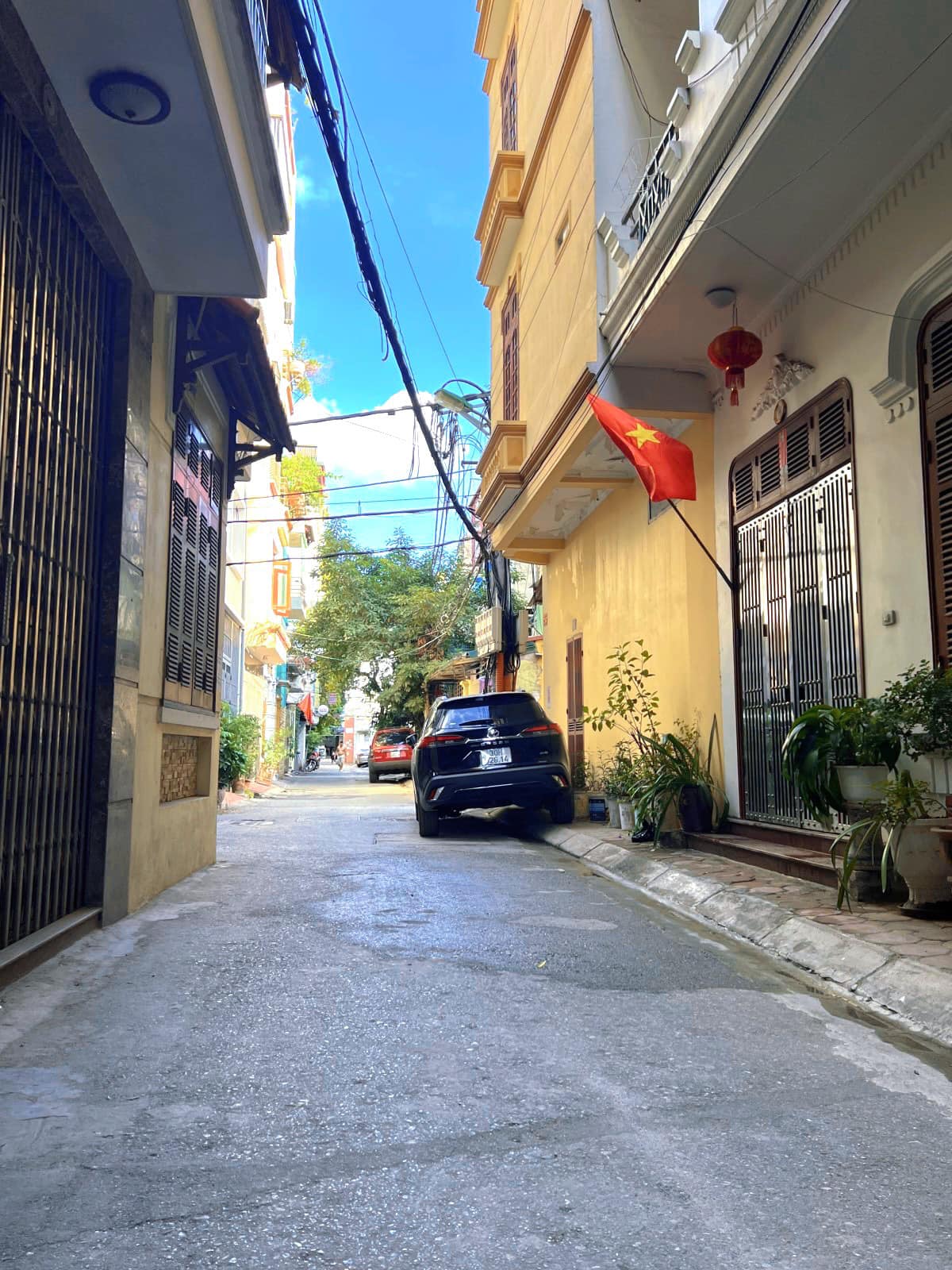 NHÀ CẦU GIẤY 5.75 TỶ 31m 6 TẦNG CẦU GIẤY NGÕ THÔNG KINH DOANH FULL NỘI THẤT.