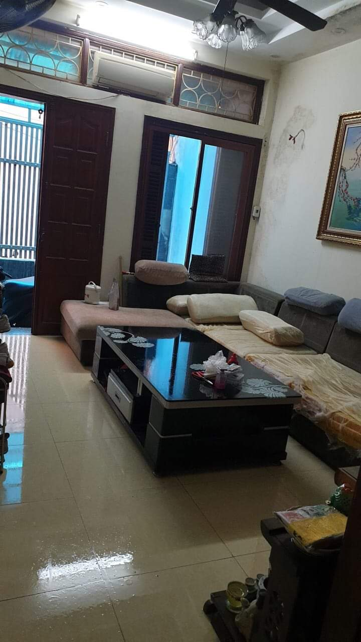 BÁN NHÀ PHỐ KIM MÃ 58M2 –3 TẦNG - 5TỶ. Ở NGAY..