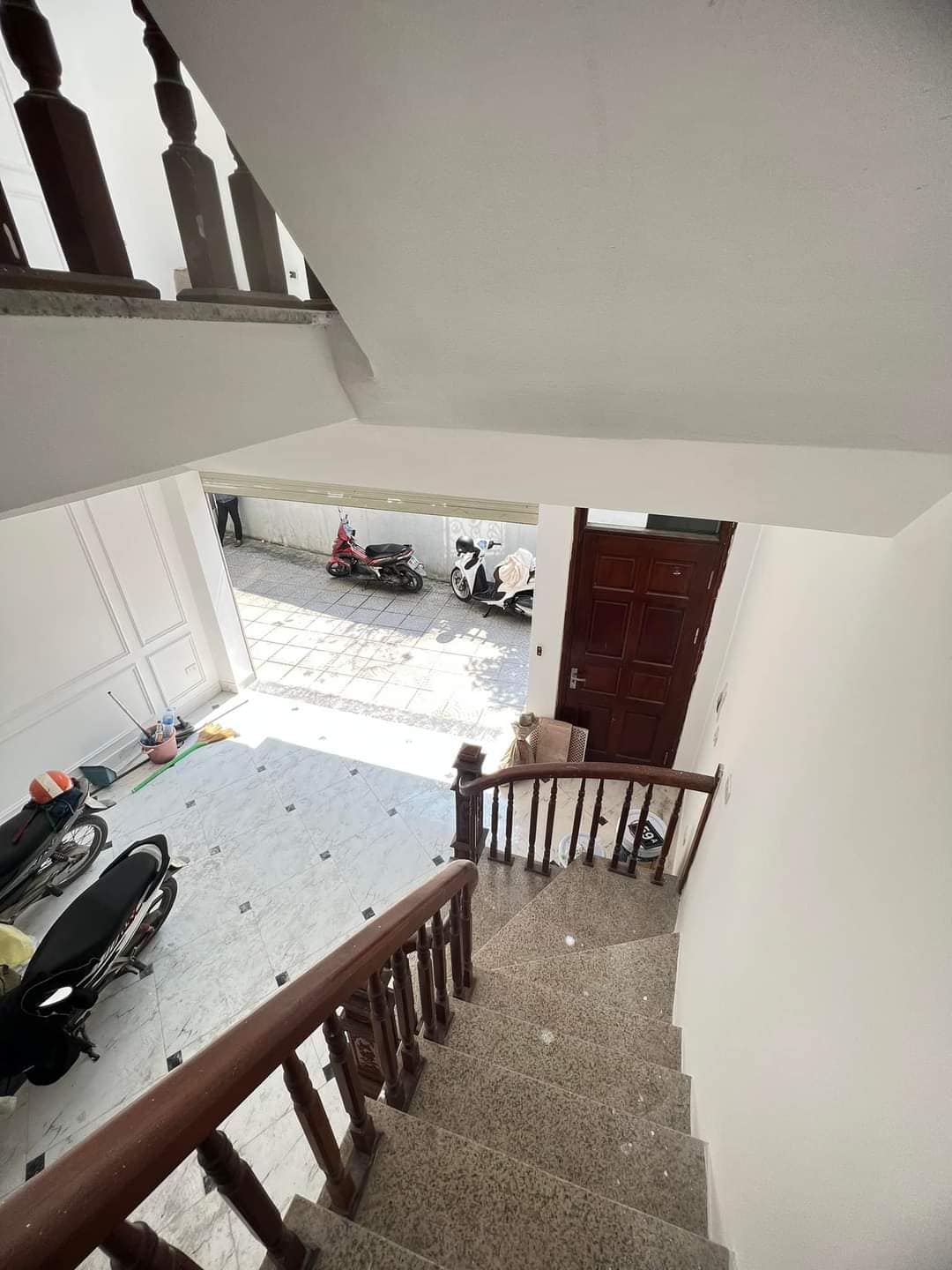 NHÀ HỒ TÙNG MẬU 6.4 TỶ 38m 5 TẦNG TỪ LIÊM NHÀ MỚI XÂY GARA OTO NGÕ THÔNG.