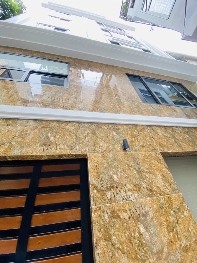 Bán nhà 5 tầng mới lô góc , ngõ thông KD tốt gần phố Giáp Nhất - Thanh Xuân.