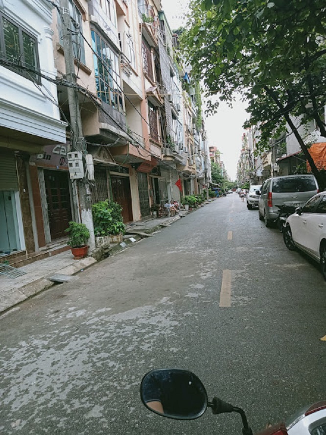 Văn Quán – Nguyễn Khuyến plô, vỉa hè, phù hợp xây tòa nhà 7 tầng thang máy 55m chỉ 7.3 tỷ.