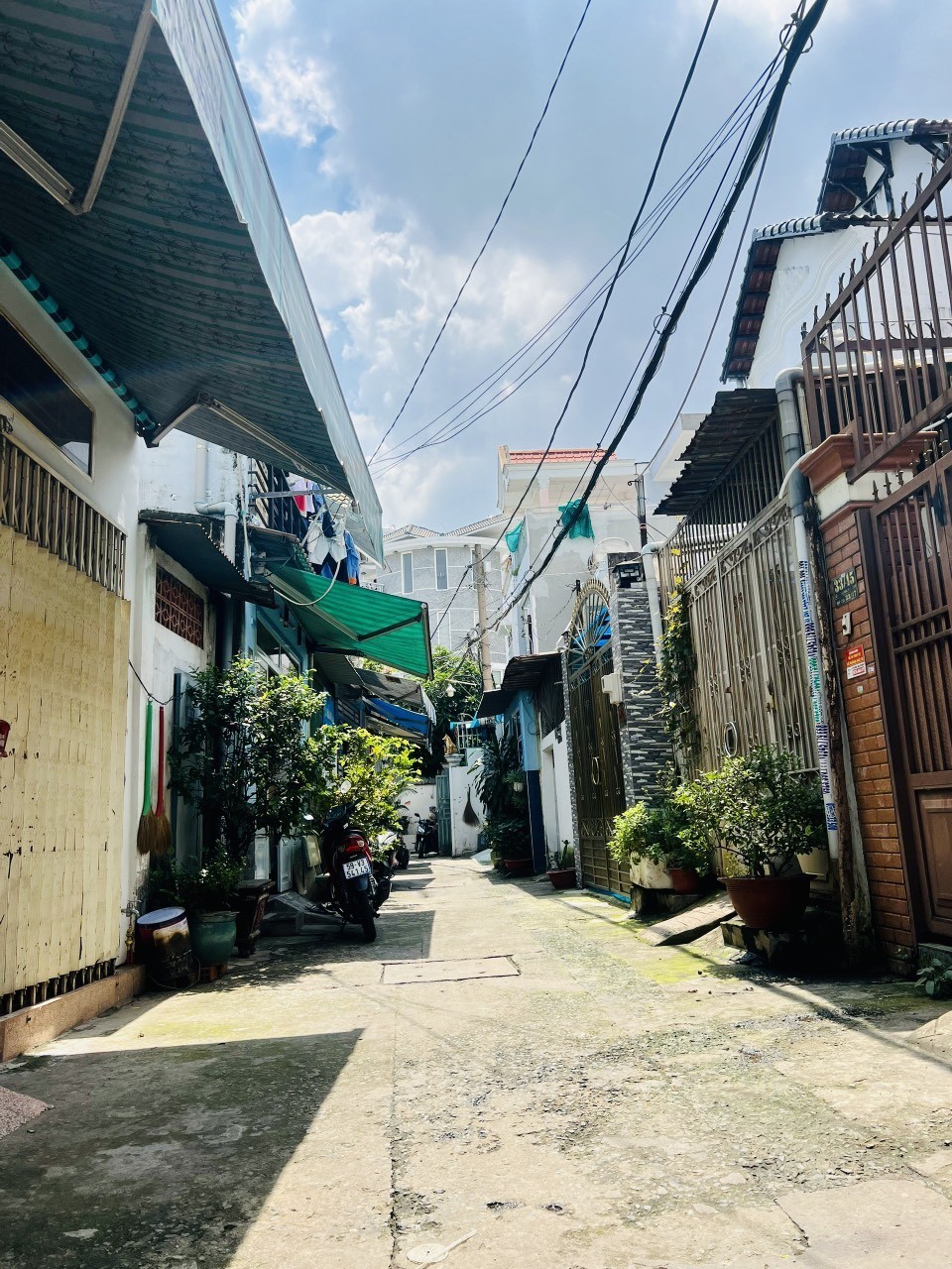 bán nhà hẻm 3.5m thông 1/ Lê Hoàng Phái- phường 17 Gò Vấp 32m2 -3Pn -chỉ 3 tỷ nhỉnh