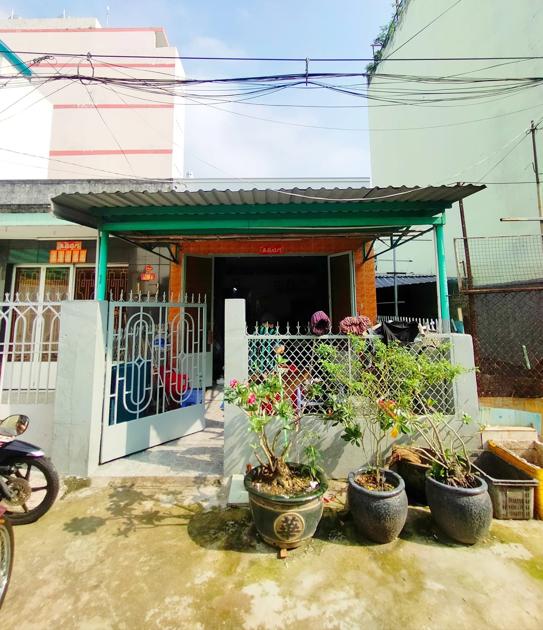 BÁN NHÀ CẤP 4,TRƯƠNG PHƯỚC PHAN,BTĐ, BÌNH TÂN(4x16x64m2) 4,4 TỶ TL(GIÁP TỈNH LỘ 10).