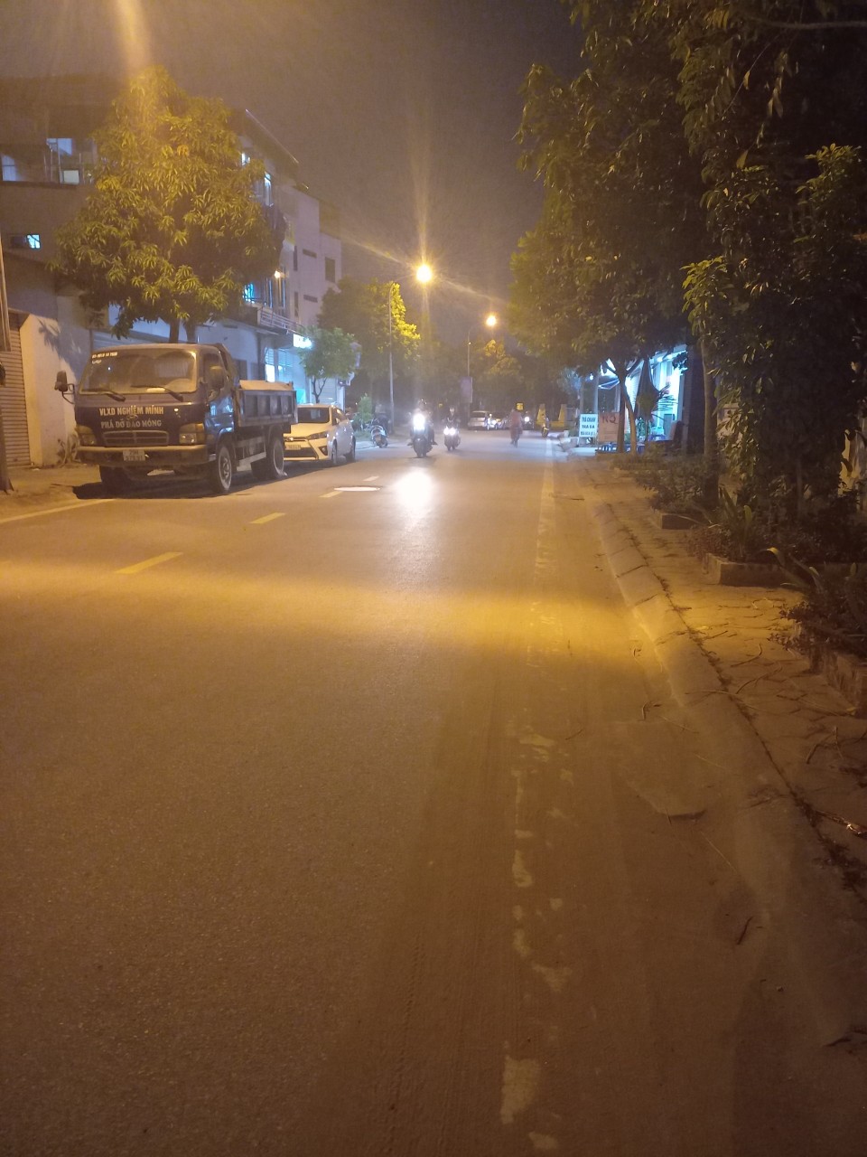 CƠ HỘI CỰC LỚN NGÕ 272 CỔ BI GiA LÂM DIỆN TÍCH 204M2-12 TỶ.