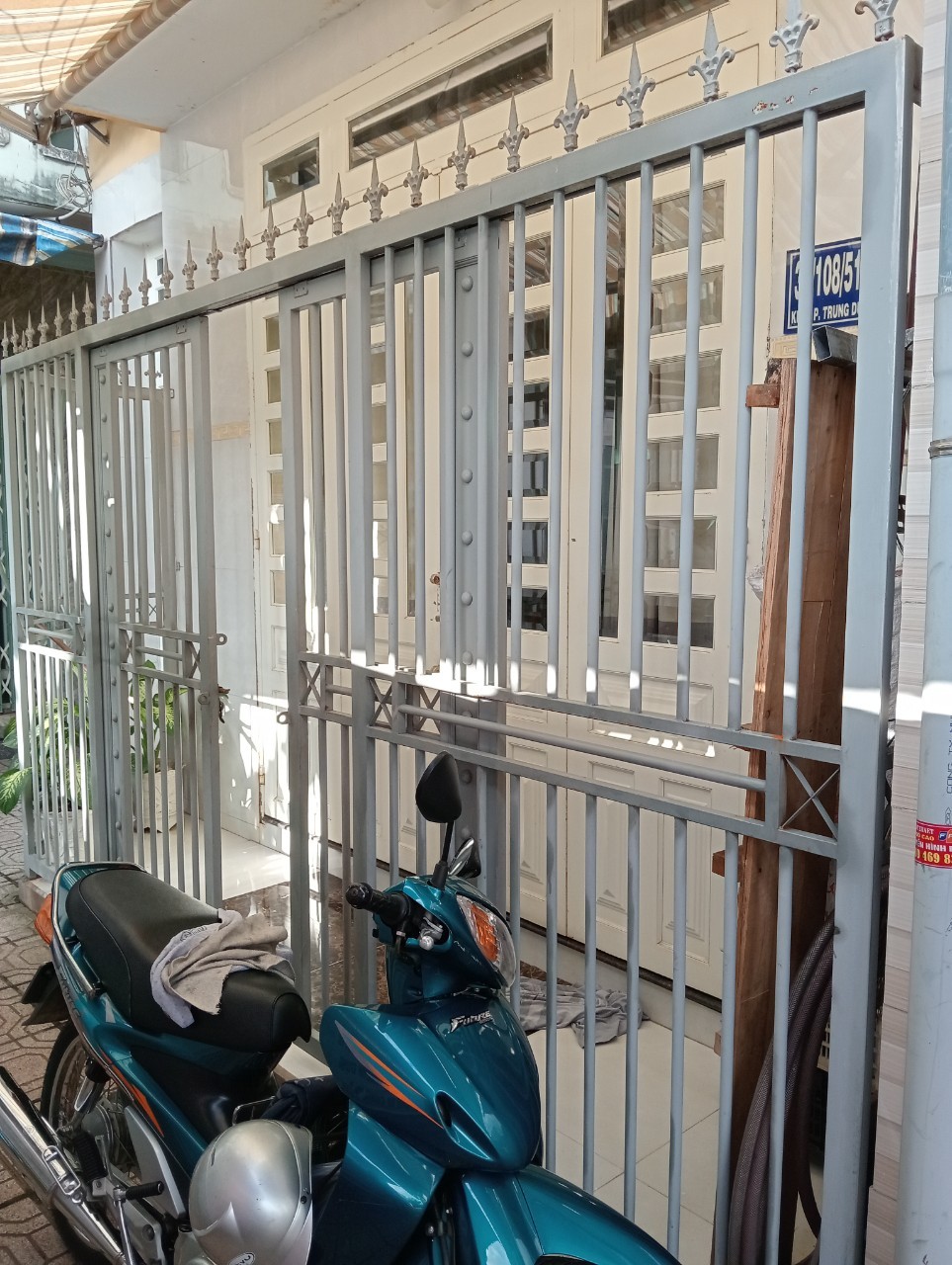 Chính Chủ Bán nhà Cấp 3 Hẻm 39 gần Công viên Biên Hùng, Tp Biên Hòa.