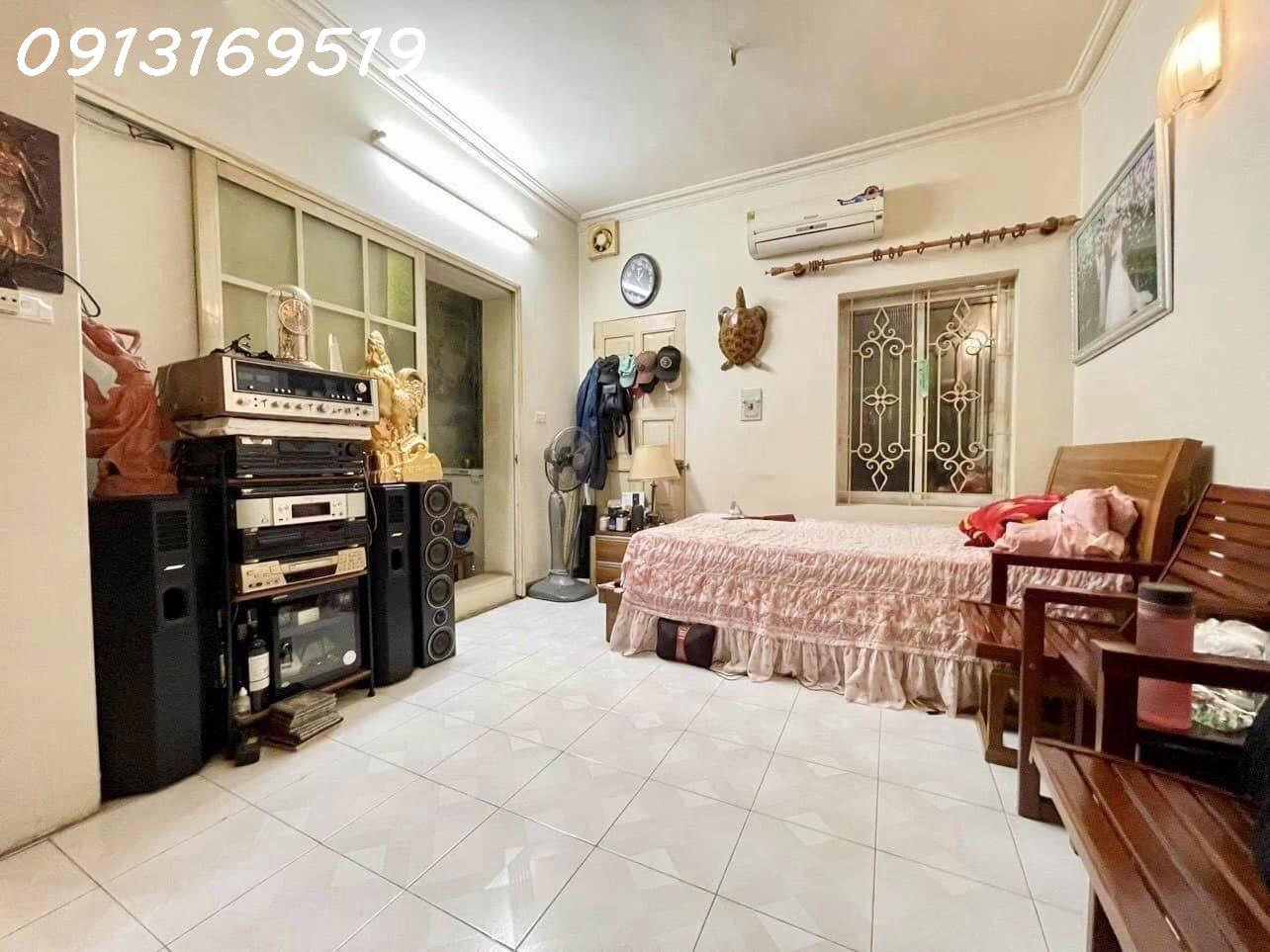 BÁN GẤP NHÀ NGÔ SĨ LIÊN, 24m2x 4T, MT3.6m, Ô TÔ ĐỖ CỔNG, LÔ GÓC, KINH DOANH, CHỈ HƠN 2 TỶ