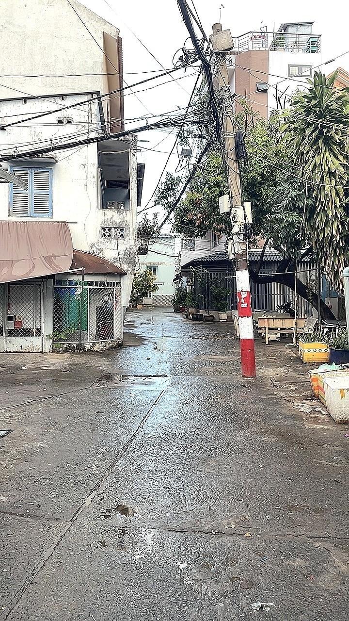 73/ ĐƯỜNG SÔ 7. P3. GÒ VẤP - 40M2 ( 4.5 x 9 ) - NHÀ 2 TẦNG 2 PN + 2 WC . XE HƠI VÀO SÁT NHÀ. GIÁ NGỘP CHỈ CÒN 2 TỶ 650.