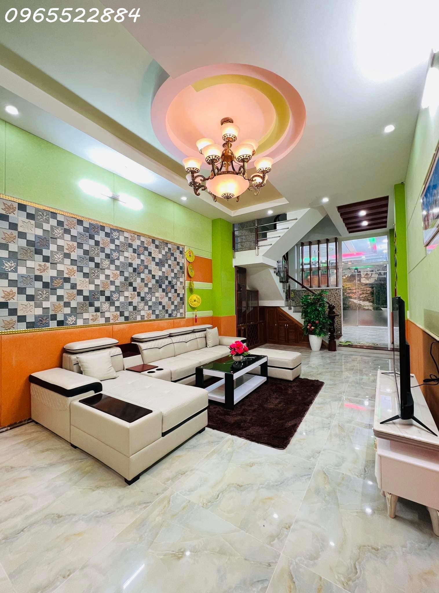 NHÀ ĐÔNG HƯNG THUẬN ,HXH, 60M2 , 3 TẦNG, SỔ ĐẸP,