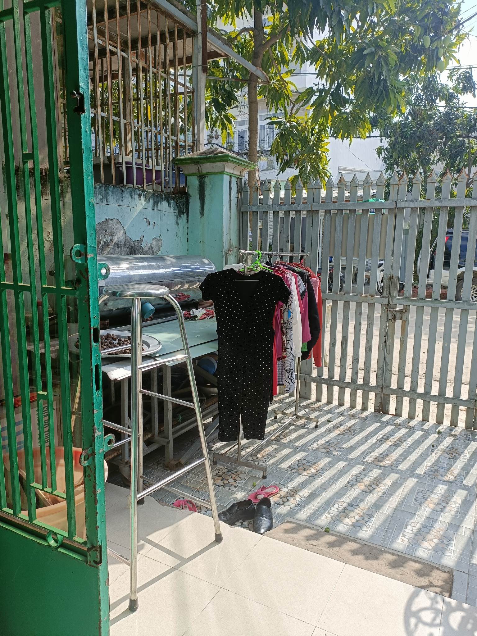 Bán Nhà Vị Trí Kinh Doanh, Bà Điểm Hóc Môn, 90mz,5x18, chỉ nhỉnh 4tỷ.