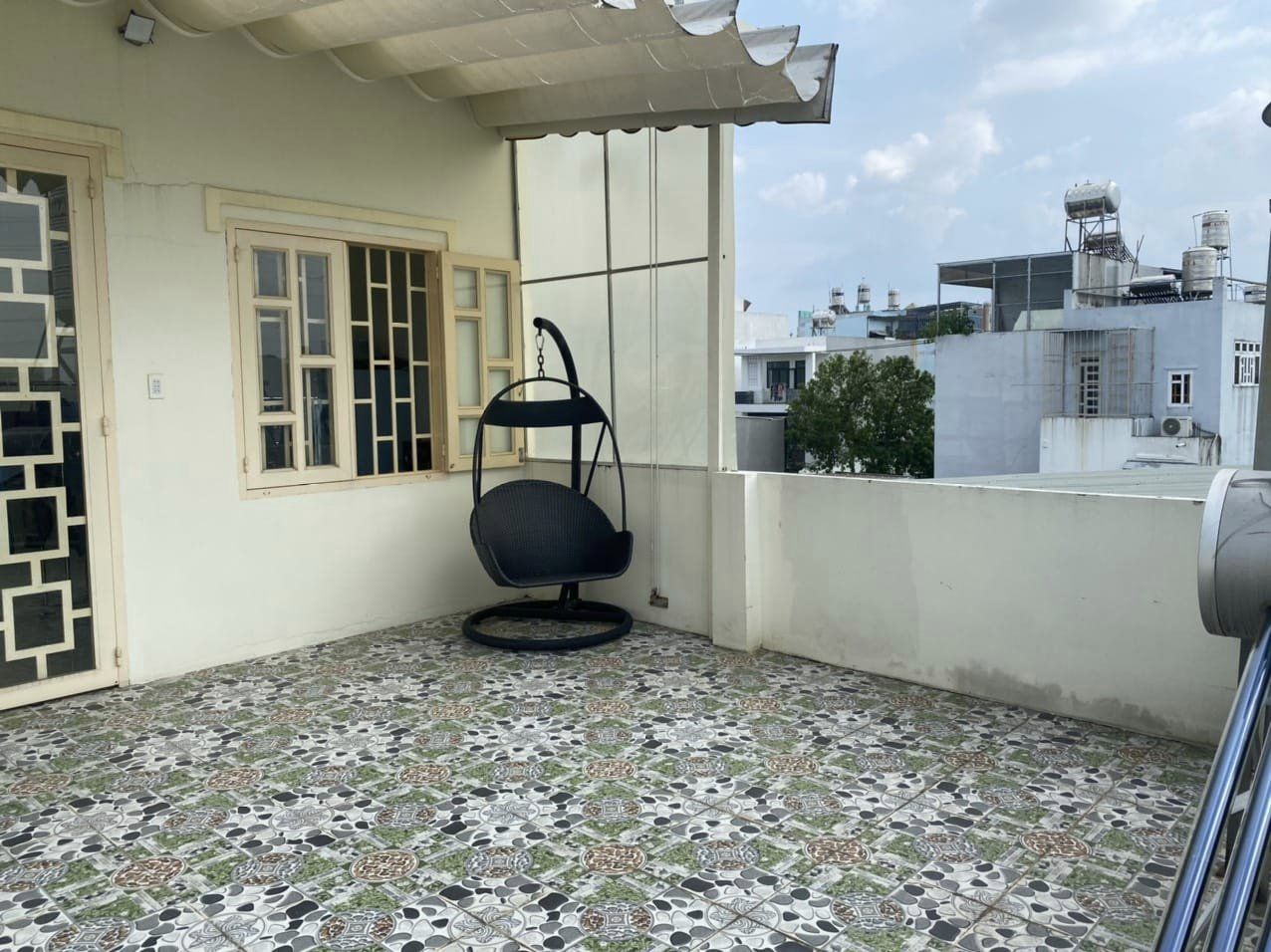 BÁN NHÀ 3 TÂNG-4PN.DT: 100m2-Giá chỉ 4 tỷ.HXT,Đ.LÂM THỊ HỐ.TÂN CHÁNH HIỆP,QUẬN 12.