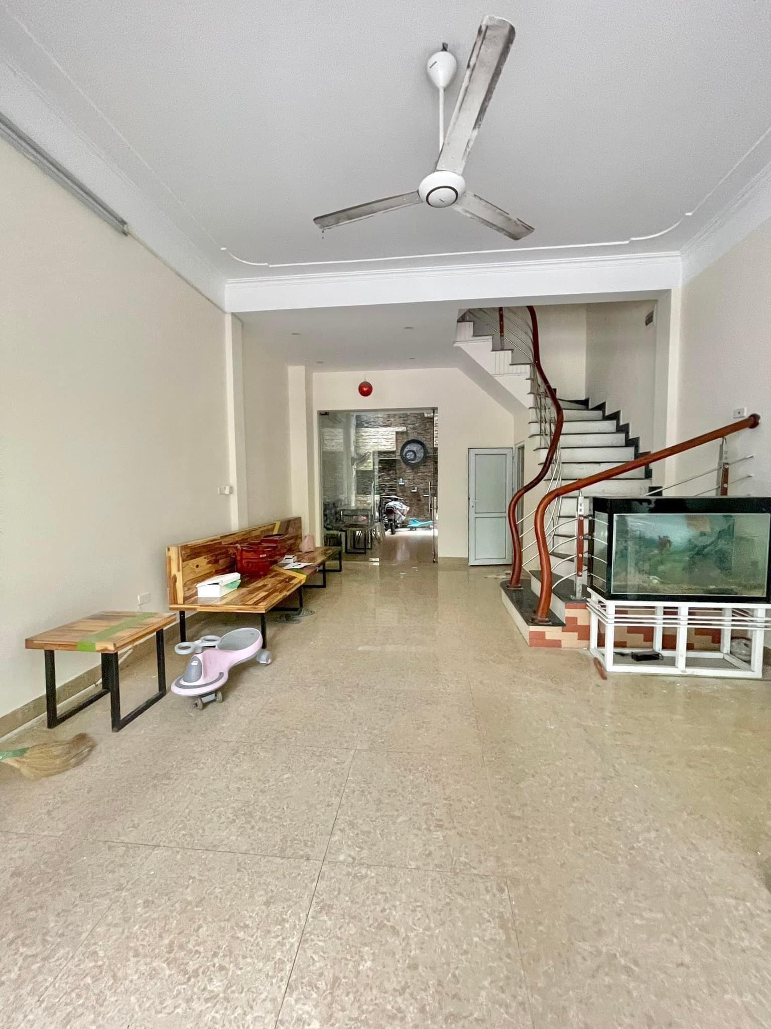 Nhà ngõ 61 Lạc Trung, 63m2, 4T, MT5m, 13tỷ, ô tô tránh, KD VP.