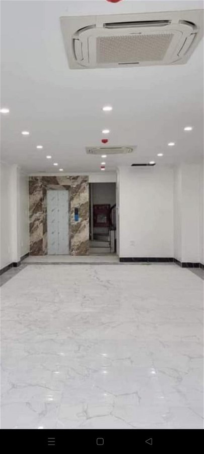 Bán tòa nhà Văn phòng 9 tầng đường Hoàng Quốc Việt, Cầu giấy, giá 48 tỷ.