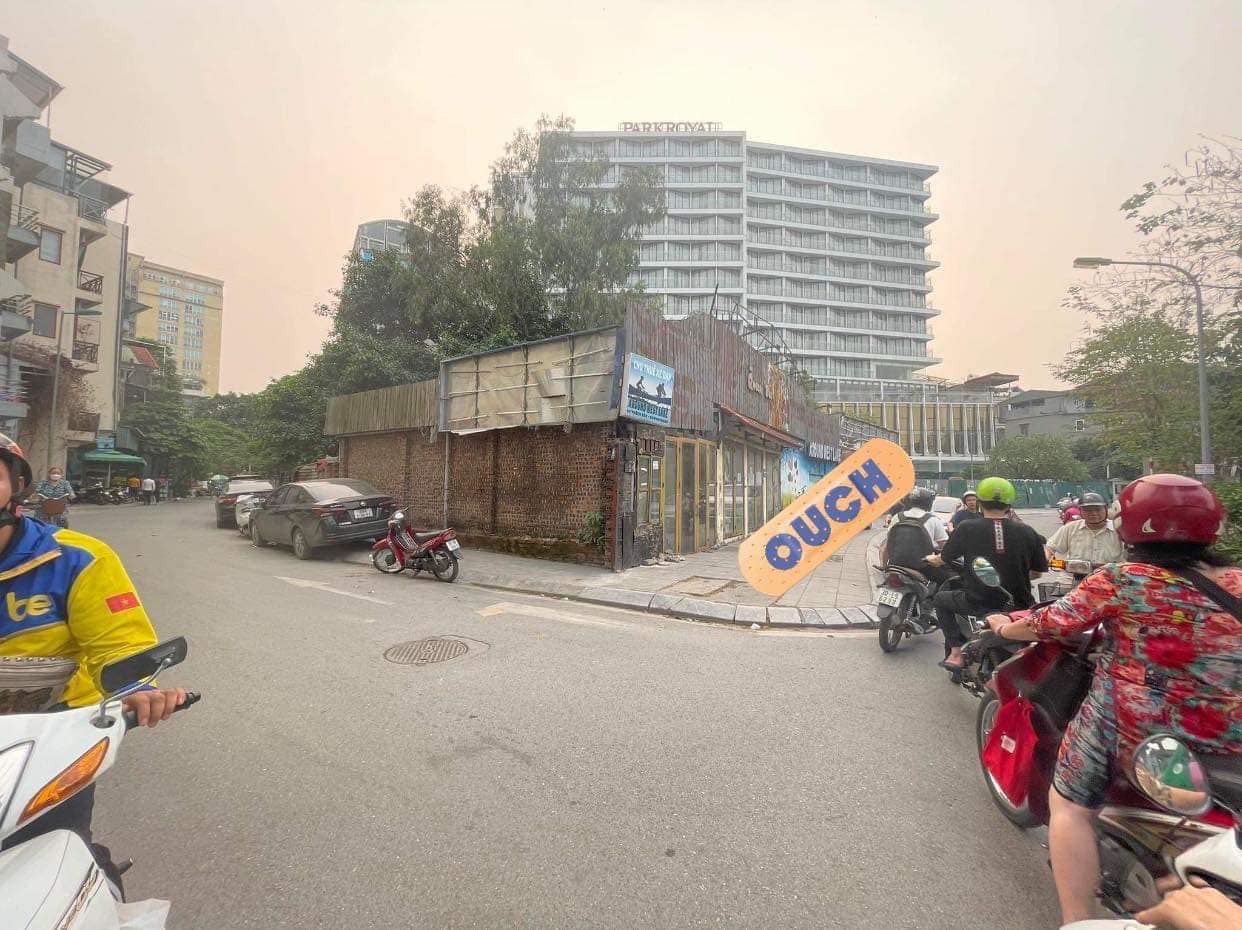 515 Tỷ 800M2 Đất Thổ Cư Mặt Hồ Tây Lô Góc Mặt Tiền 70M