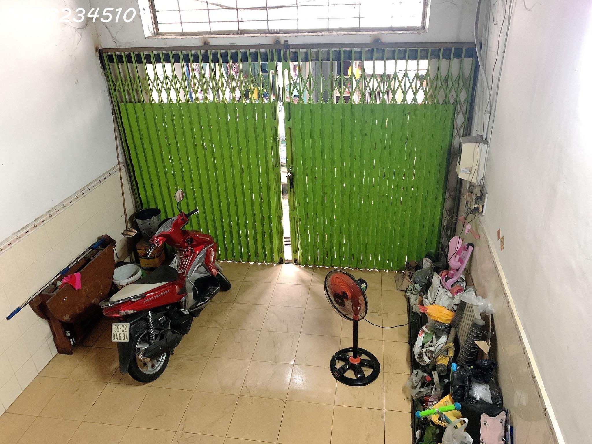 Bán vị trí Thủ Khoa Huân – chợ Bến Thành, tặng nhà 4x20,8m, giá 22,5 tỉ