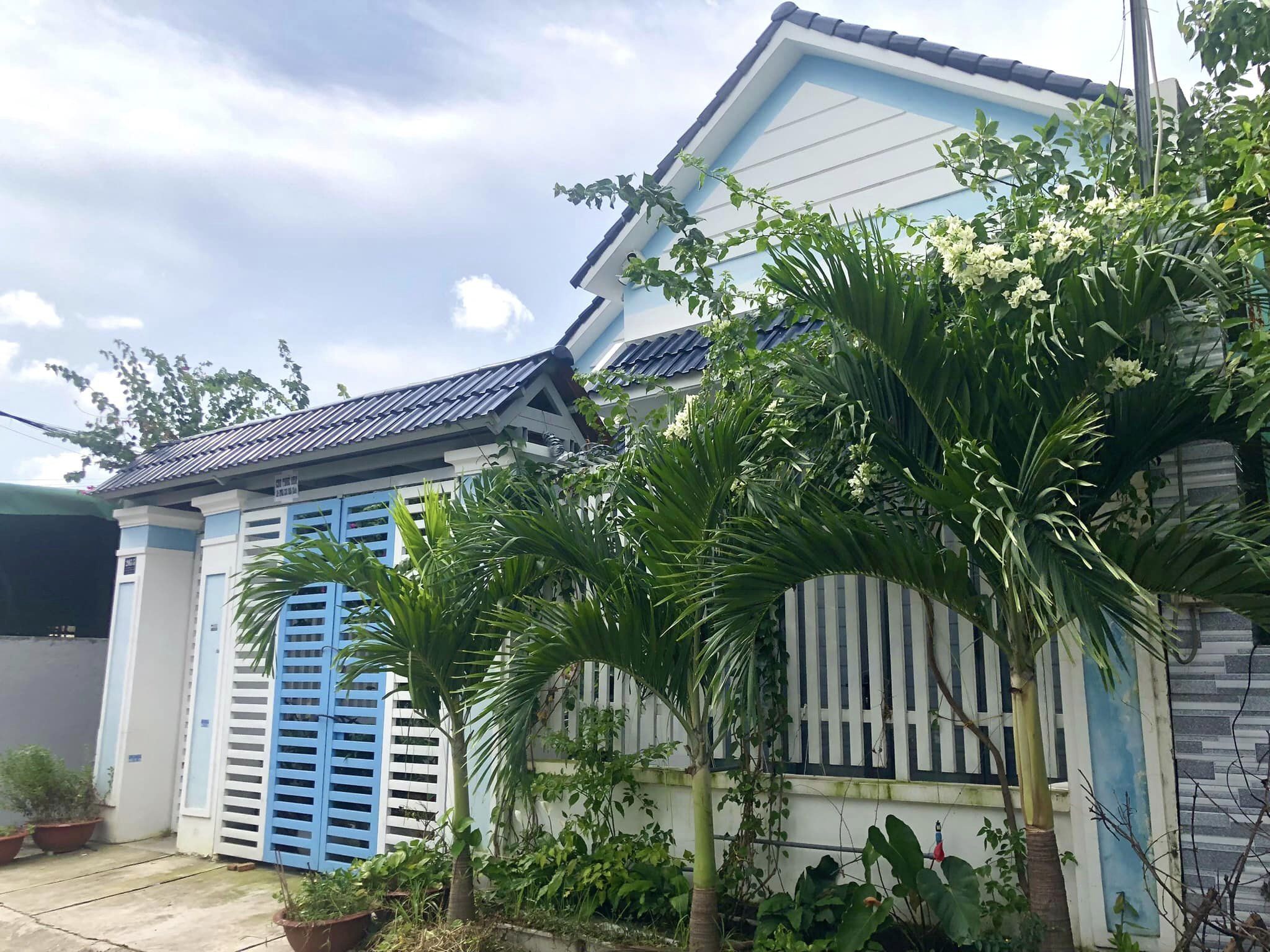 BIỆT THỰ HÓC MÔN, NGANG HƠN 8M2, LÔ GÓC 2 MẶT THOÁNG, CHILL CHILL.