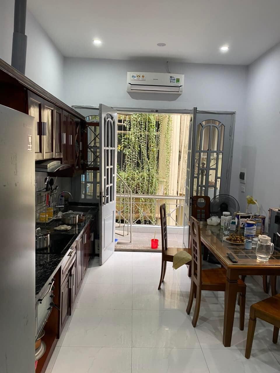 Bán Nhà Ngõ 26 Võ Văn Dũng - Đống Đa 40m2, 4 tầng, Mặt tiền 3.2m, Giá 8.5 tỷ