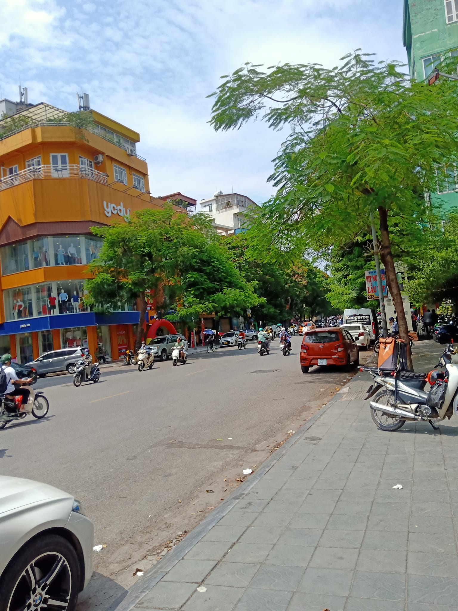 BÁN NHÀ MẶT PHỐ TRẦN ĐẠI NGHĨA 42M2 5 TẦNG - MT 5M– KINH DOANH SẦM UẤT – GIÁ 17.5 TỶ.