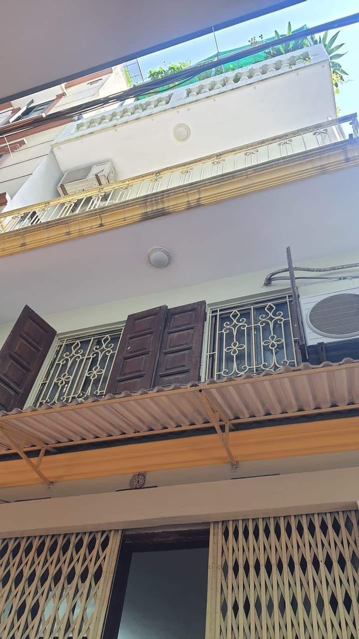 MẶT PHỐ LỚN TRẦN KHÁT CHÂN-VỈA HÈ RỘNG-MẶT TIỀN KHỦNG-KINH DOANH ĐA DẠNG-32M 17xTỶ.