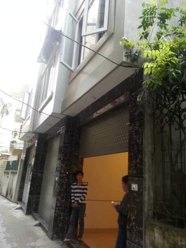 BÁN NHÀ ĐẸP PHỐ HOÀNG HOA THÁM QUẬN TÂY HỒ 6.3 TỶ 36m 5T MT 3.3m LÔ GÓC 2 THOÁNG NGÕ THÔNG RA OTO 50m