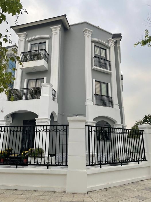 Biệt thự vila botique cửa đông bắc 320m2 ( đã hoàn thiện ) bán 45 tỷ BTP.