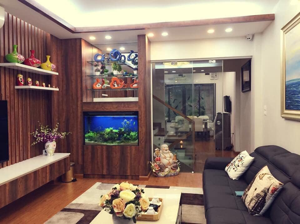 HIẾM !! Bán nhà ngõ 16 Huỳnh Thúc Kháng 50mx4T oto sổ vuông 6.9 ty thoáng mát Đống Đa..
