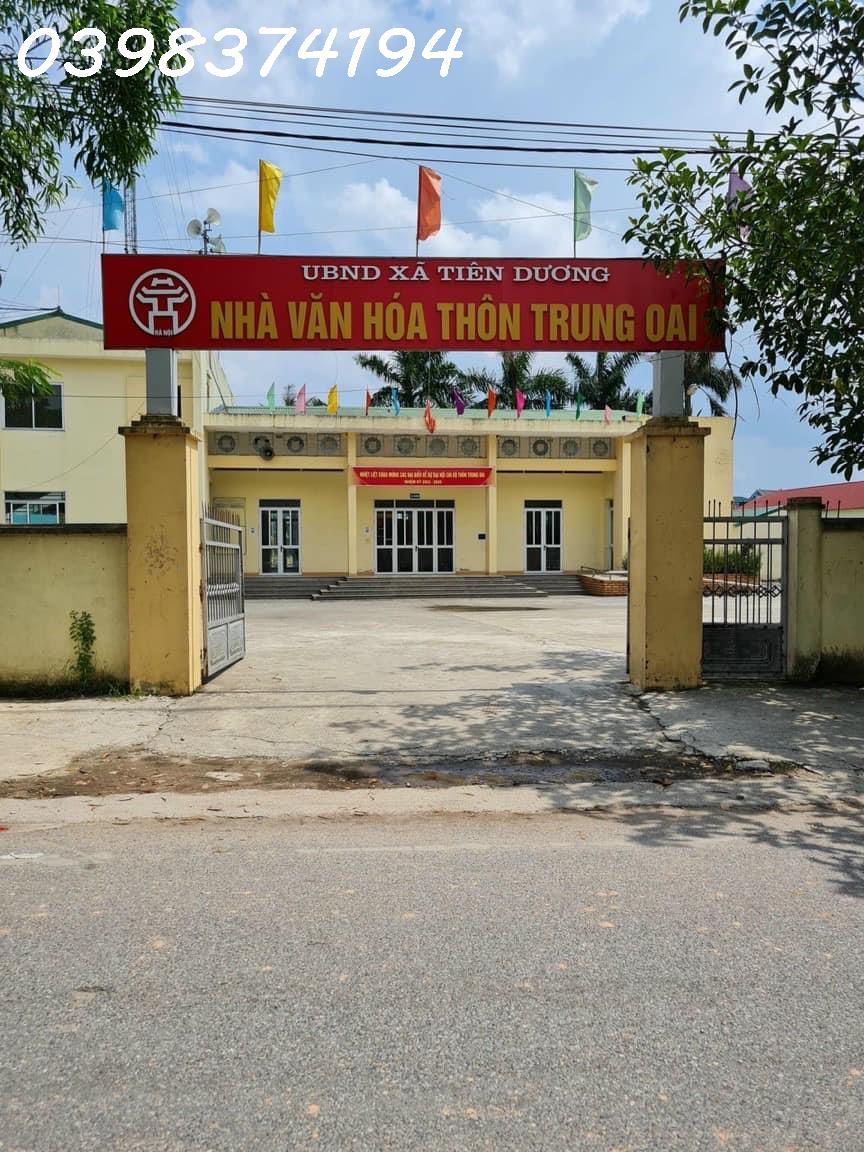 Trung Oai, Tiên Dương cạnh công viên Kim Quy, Vĩnh Ngọc thế rồng lượn.