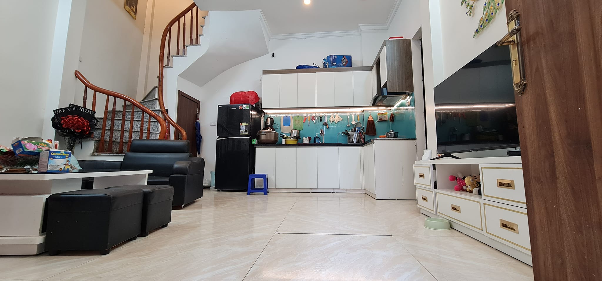 Bán nhà ngõ Gốc Đề, 30m2 x 5T x 3.350 - LÔ GÓC - 40M RA Ô TÔ