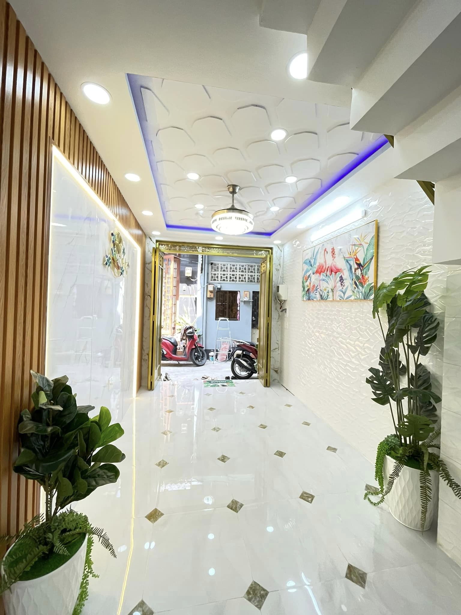 QUẬN 6 - BÀ HOM - HXH -NHÀ MỚI Ở NGAY.