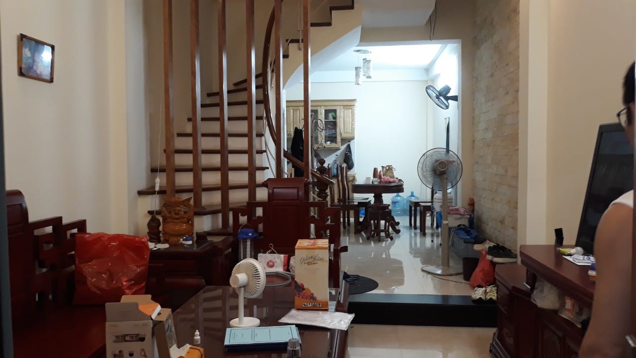 BÁN NHÀ 50M x 5 TẦNG Ở NGÕ 143 NGUYỄN CHÍNH NGÕ Ô TÔ - THÍCH HỢP Ở VÀ VĂN PHÒNG.