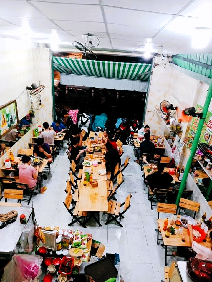 Sang quán ăn 70m2 mặt tiền đường Tô Ngọc Vân Linh Tây.