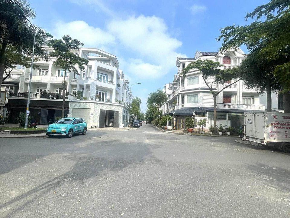 105m2