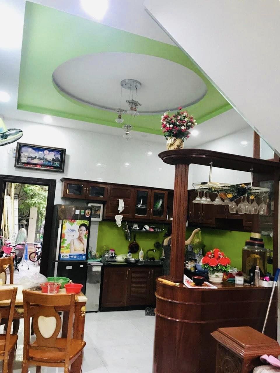 BÁN NHÀ MT Cống Lỡ, Tân Bình 5 tầng 117m2 (4,5x26). Kinh doanh đỉnh. Giá chỉ 14,5 tỷ..