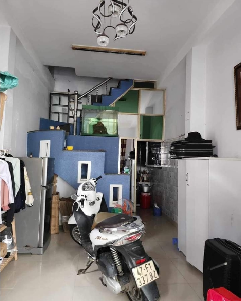 ♥ Nhà Điện Biên Phủ kiệt thẳng 3.5m, 2 tầng, 1.55 tỷ.