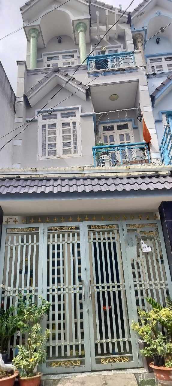 Nhà Hẻm Xe Hơi, Vị Trí Đỉnh Nguyễn Thị Tú 60 4 4 15 5.2 tỷ Bình Hưng Hòa B Bình Tân.