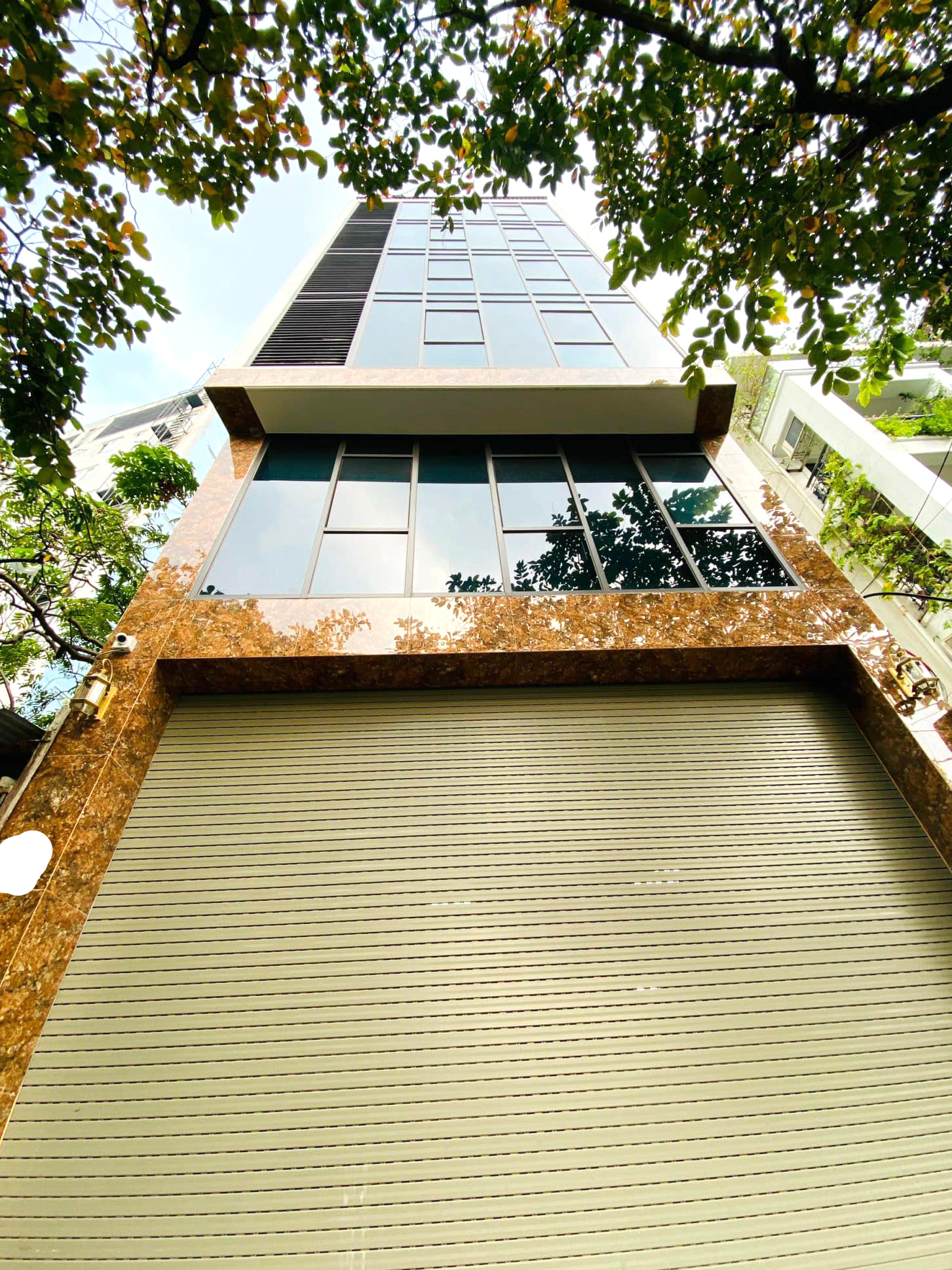 BÁN TÒA BUILDING 8 TẦNG MẶT PHỐ CỰ LỘC, MẶT TIỀN 6M, HIẾM ĐẸP, KINH DOANH VÔ ĐỊCH