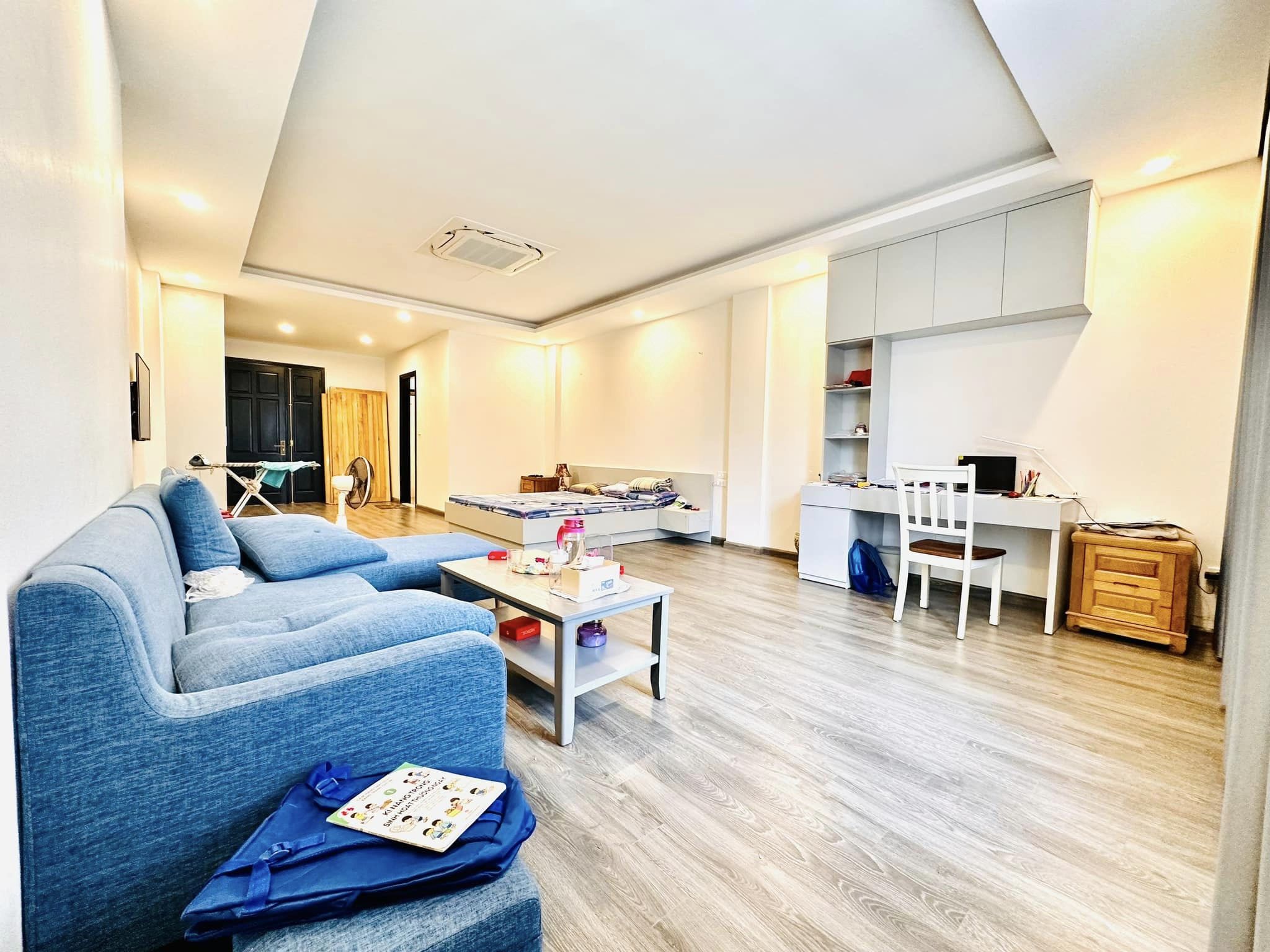 Bán tòa nhà 7 tầng thang máy phố Lý Nam Đế, Hoàn Kiếm, ô tô vào nhà, 75m, MT 5m, 26.5 tỷ