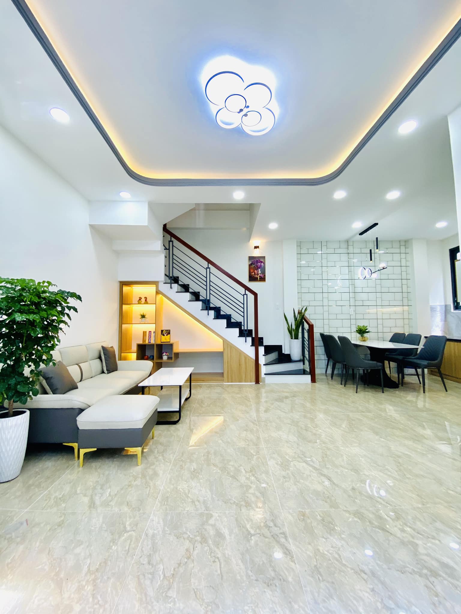 Bán Nhà Phan Huy Ích Gò Vấp Ngang 6m Hẻm Thông Giá 4 Tỷ X.