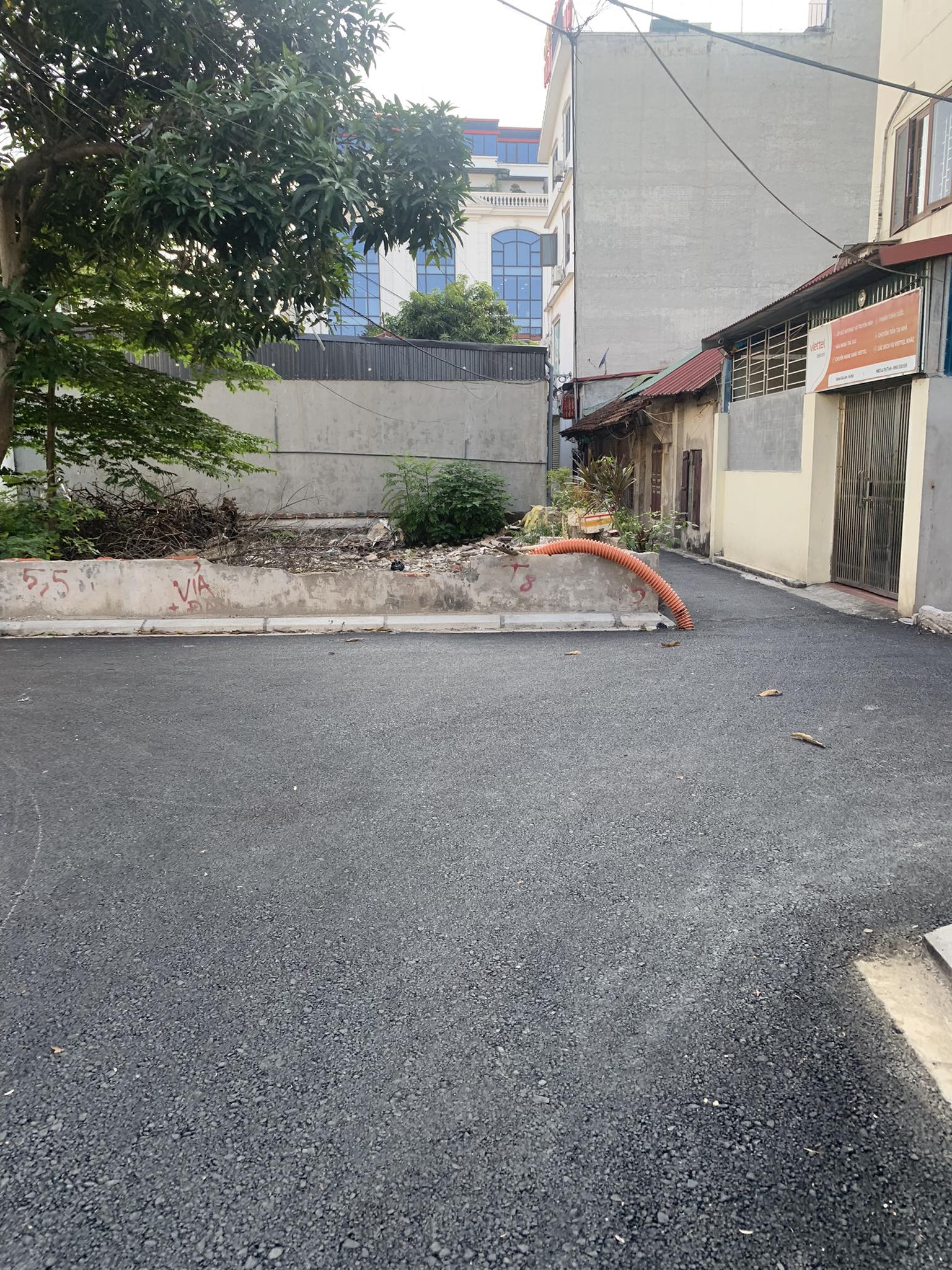 Lô góc đường oto tránh Thành Trung, Trâu Quỳ giá 4.5 tỷ