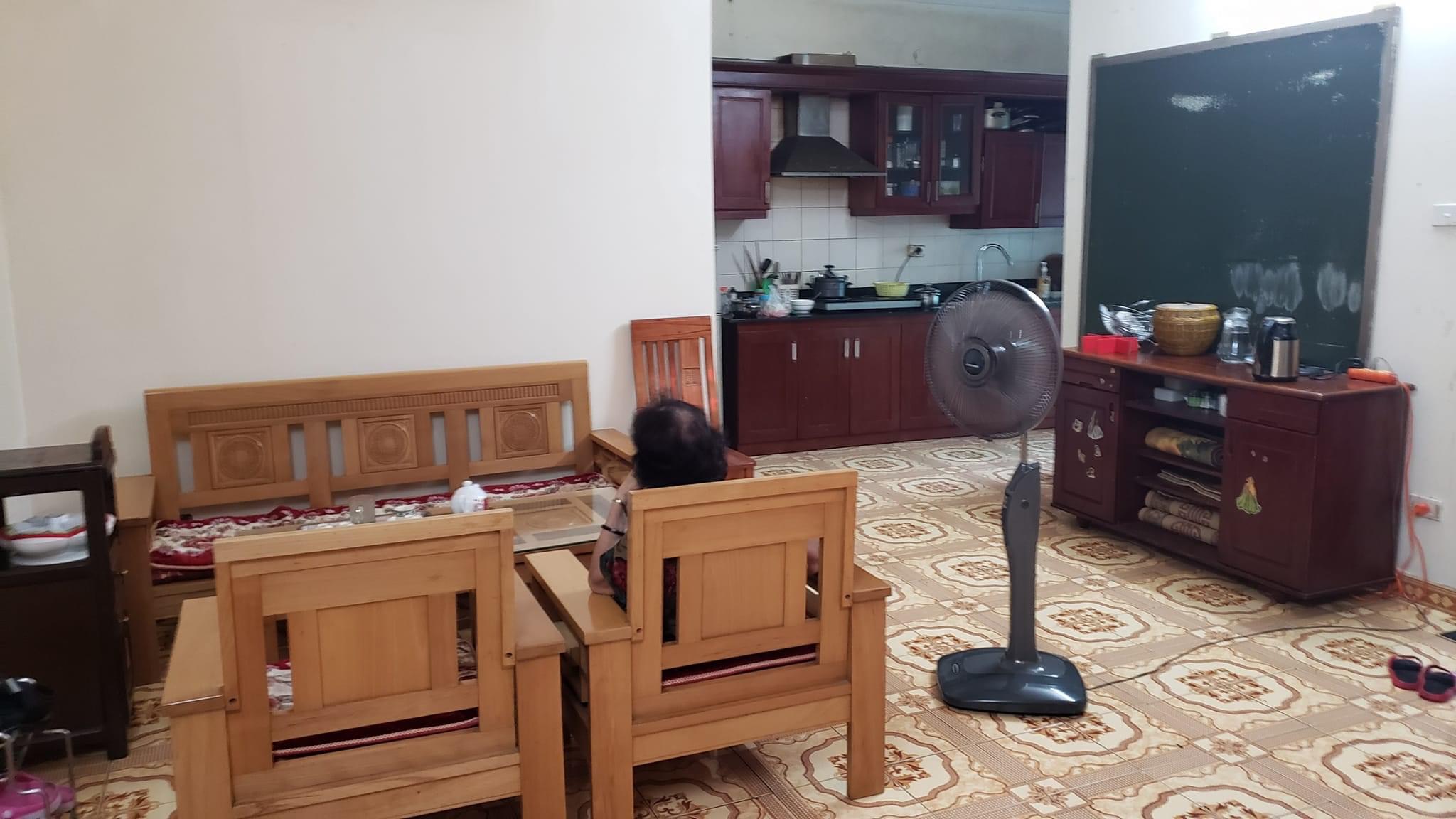 H2Cần bán căn hộ Nguyễn Thị Định- Cầu Giấy -75m2, tầng 3 giá 3tỷ nhỉnh