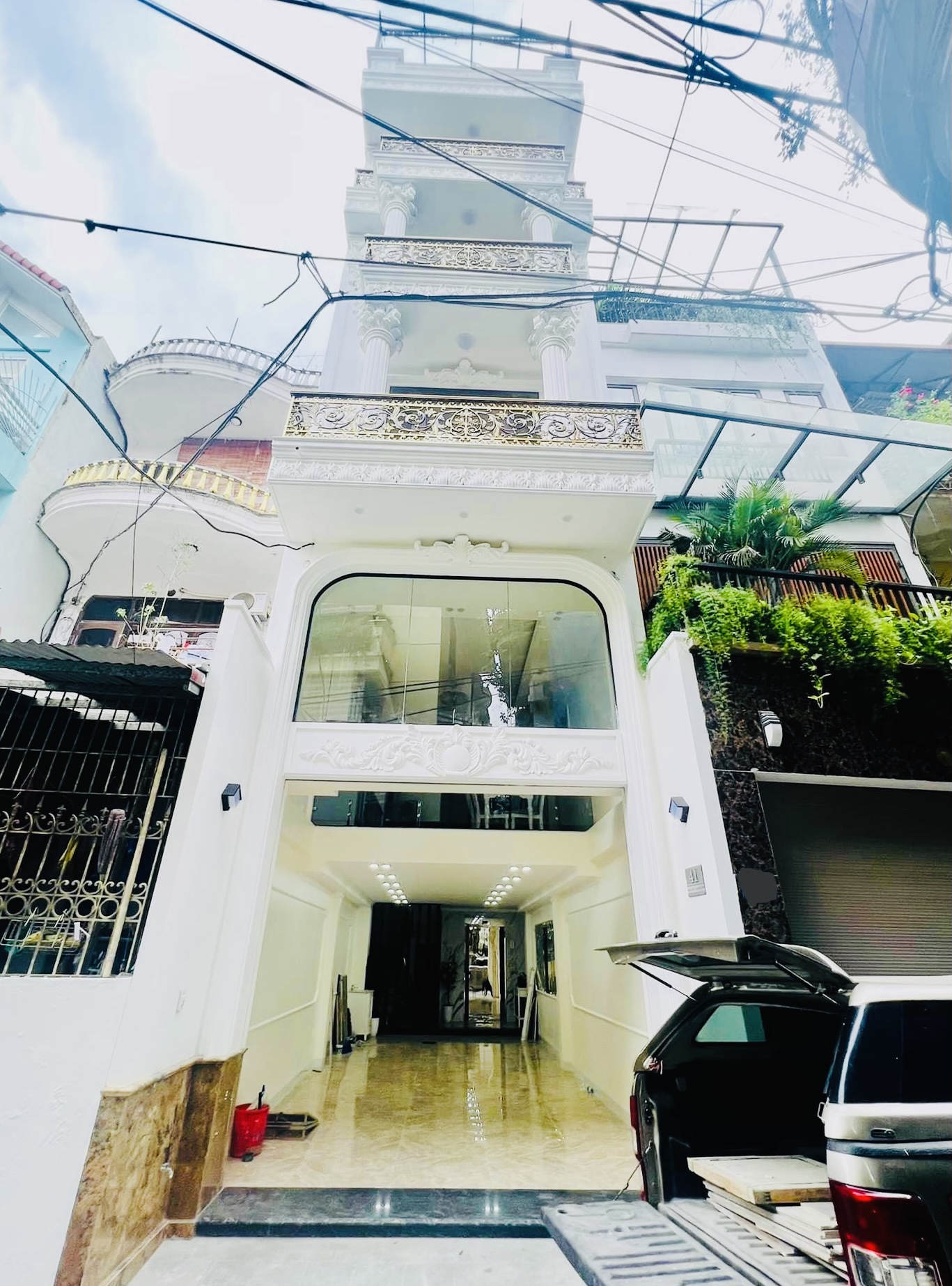 Bán Nhà 7 tầng mới Nguyễn Sơn,Gara Oto, Thang máy. DT;65m2. MT;4.2m.