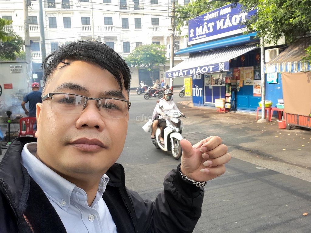 122m2 3 tầng giá có 4 tỷ x Phú Đông Quận 12 TPHCM..