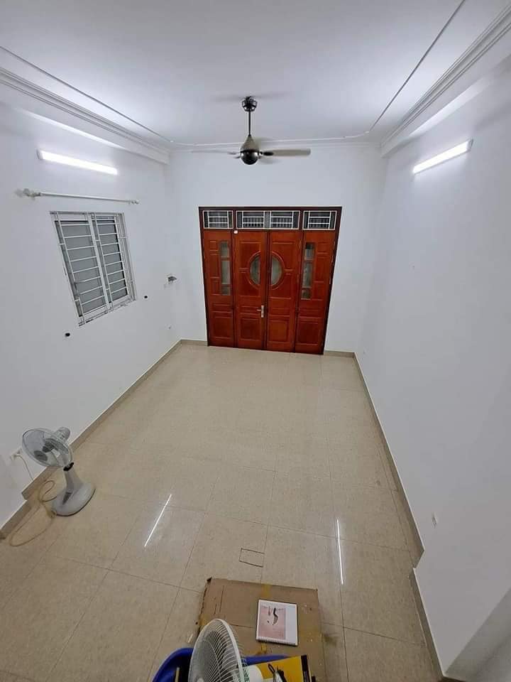 BÁN NHÀ LÔ GÓC 2 MẶT NGÕ KIM GIANG THANH XUÂN 45m 4.8 TỶ.