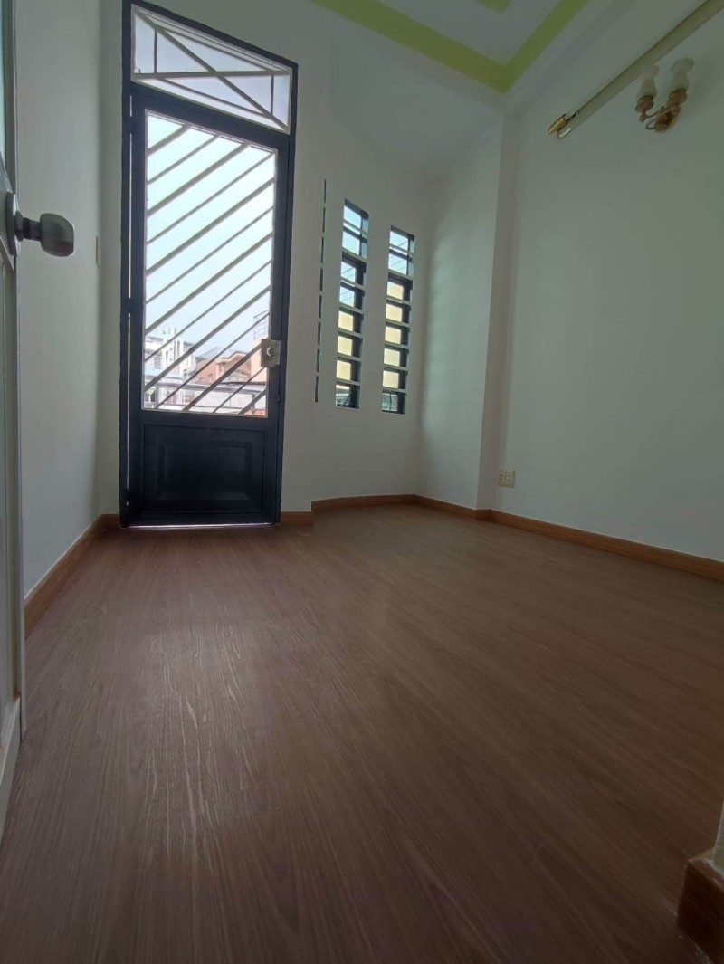 Bán Nhà Vinh Viễn,P5,Q10, 4 Tầng Đúc Giá Nhĩnh 6 Tỷ.