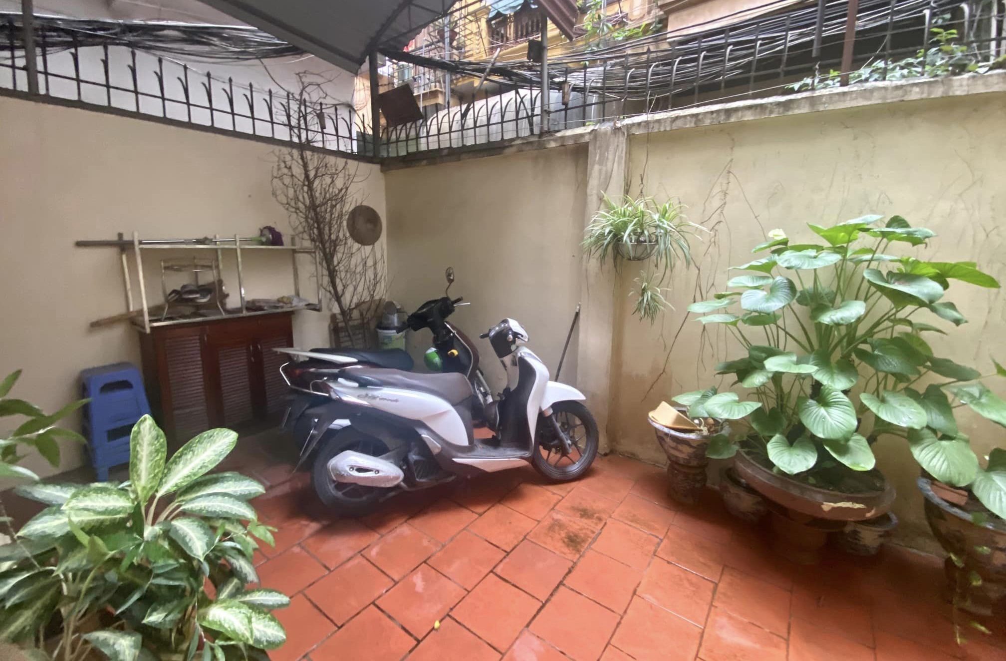 SIÊU PHẨM TRẦN THÁI TÔNG – NHÀ ĐẸP DÂN XÂY - GẦN PHỐ - 55M2, 6.5 TỶ.