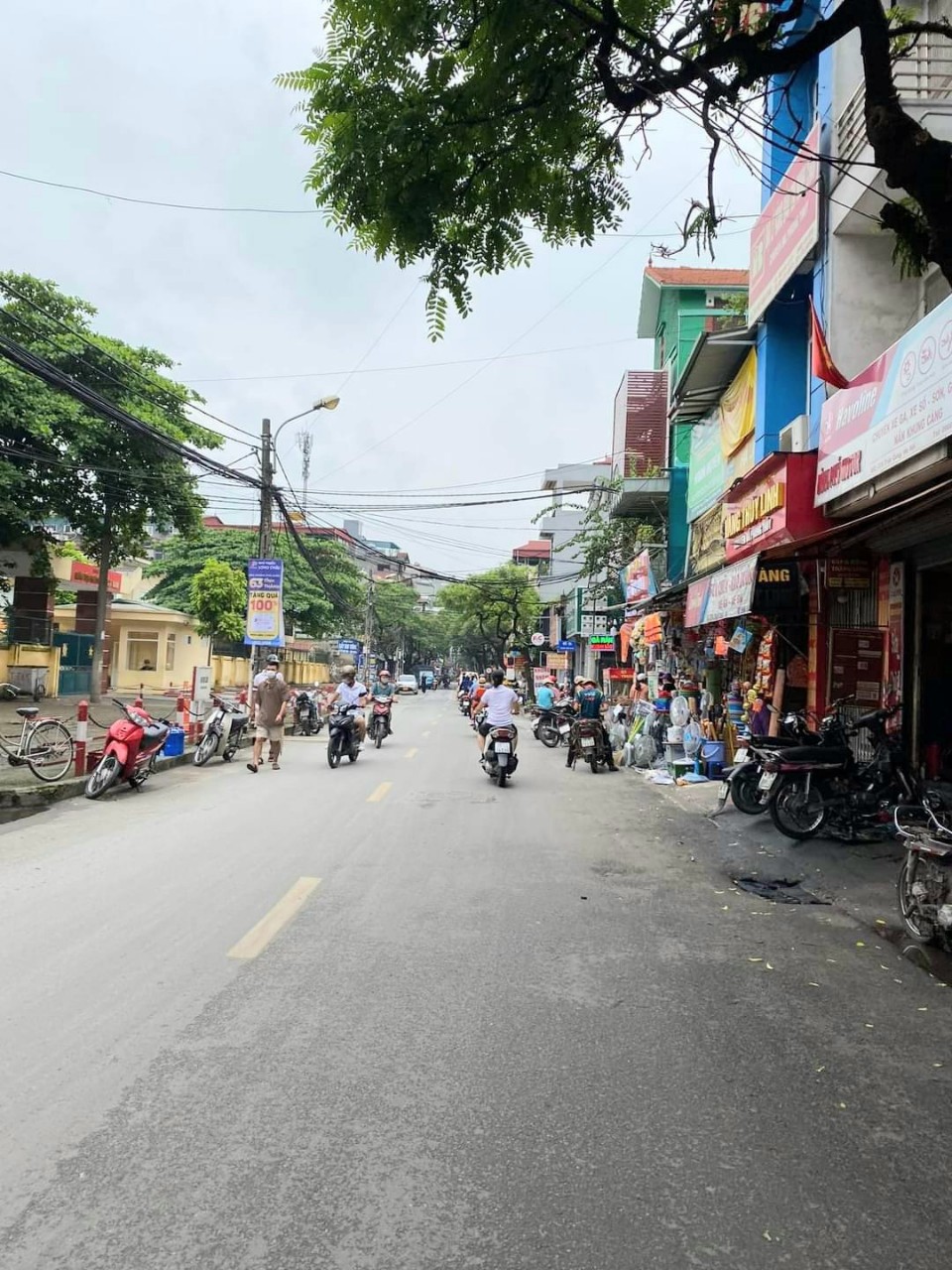 Bán nhà phố Trần Cung; Nhà đẹp; Gần phố; Đầy đủ tiện ích; 59m2 x 4 tầng