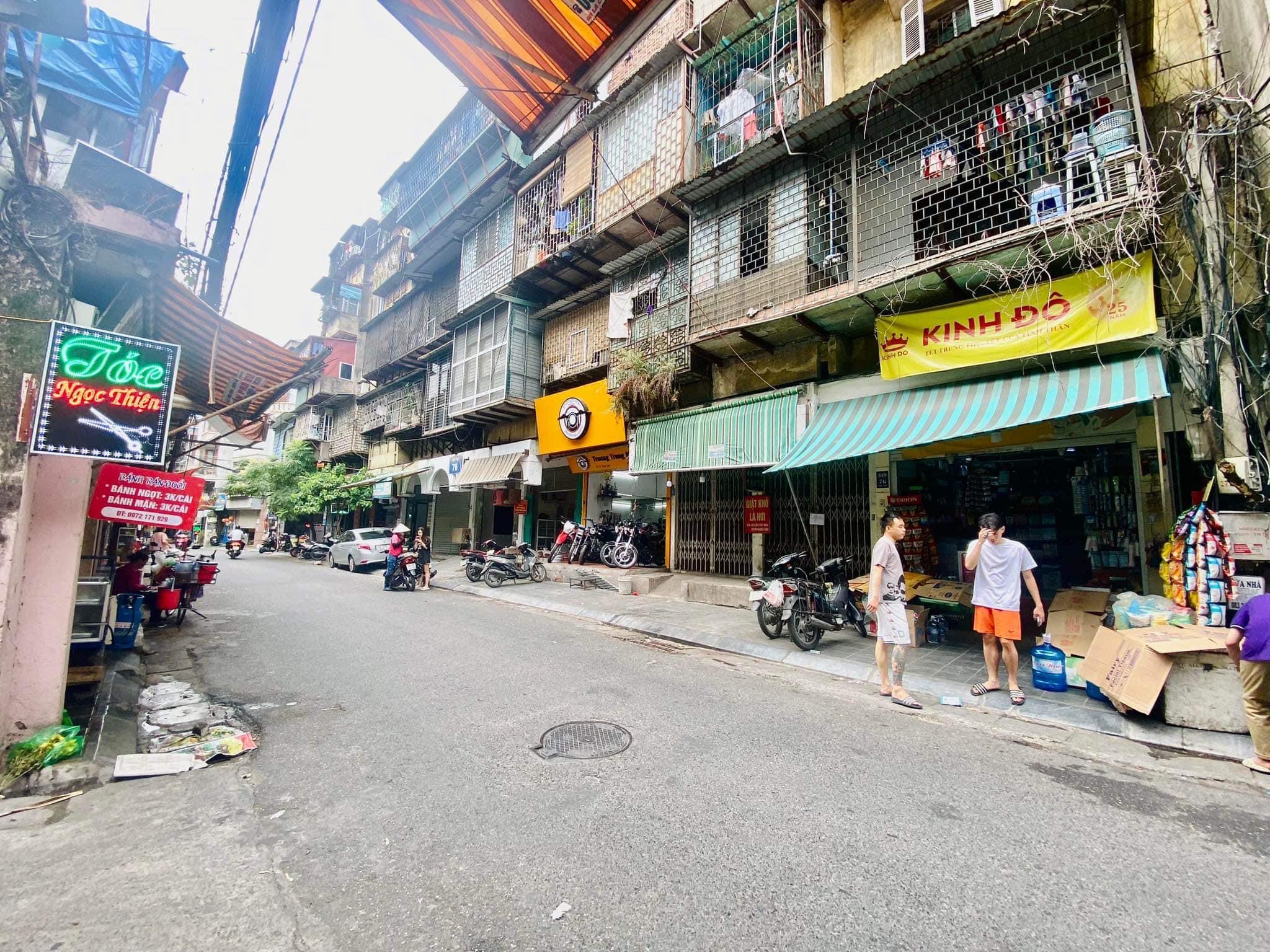 BÁN NHÀ TẬP THỂ 76 THỌ LÃO QUẬN HAI BÀ TRƯNG - 80M 2PN - NHỈNH 2 TỶ SĐCC VIEW MẶT PHỐ NHÀ ĐẸP Ở NGAY AN SINH ĐỈNH CAO