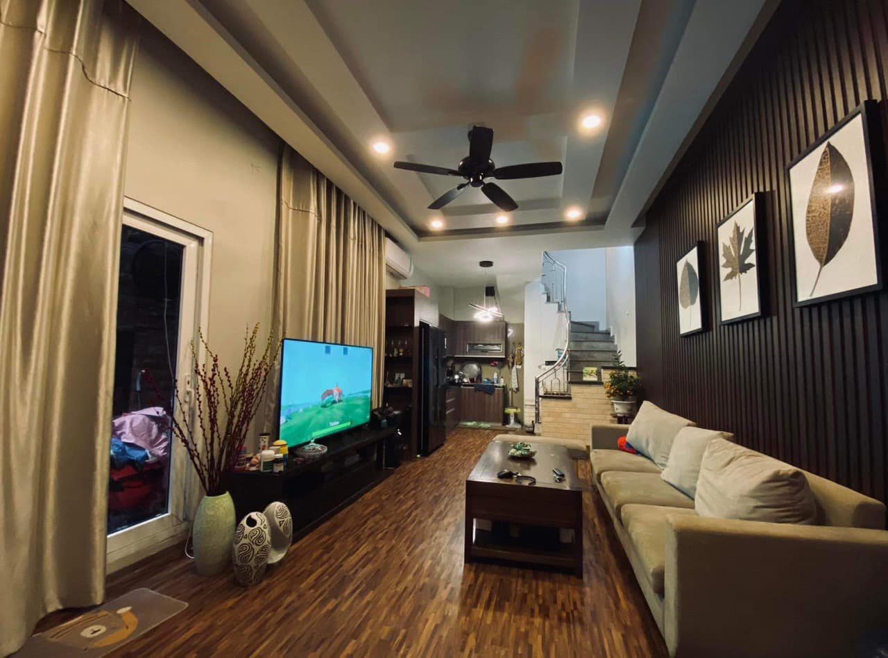 Bán nhà Kiến Hưng, Hà Đông, DT 48m, 4 tầng hiện đại, giá 4.2 tỷ.