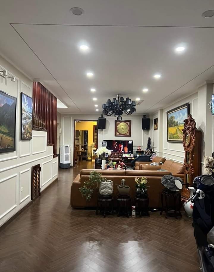 Bán nhà Phan Đình Giót, Hà Đông, ngõ Taxi, gần phố, 48m2x5 tầng, giá 6,4 tỷ.